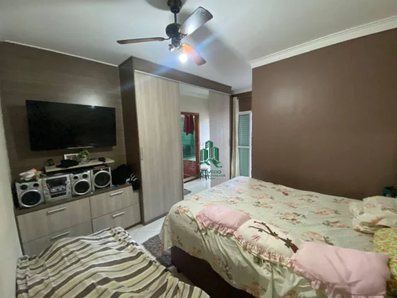 Imagem Sobrado com 3 dormitórios à venda, 200 m² por R$ 890.000,00 - Parque Flamengo - Guarulhos/SP