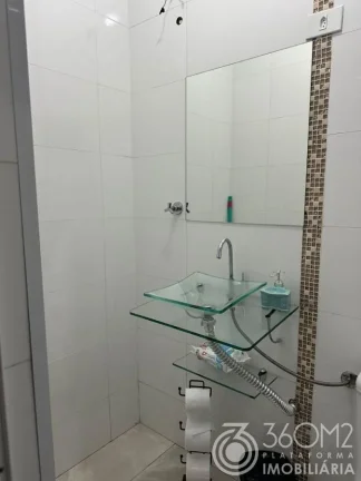 Imagem Sobrado para Venda em São Bernardo do Campo / SP no bairro Nova Petrópolis