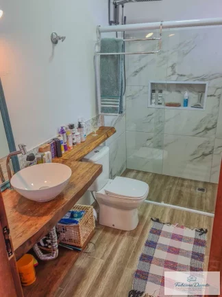 Imagem Casa sobrado bem localizada no Itagua , 02 suítes