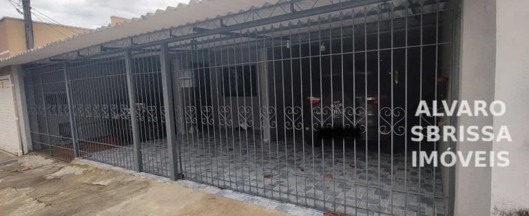 Imagem Casa com duas residências. Uma com suíte e duas vagas cobertas na garagem - outra com dois dormitórios e uma vaga na garagem na Vila Leis Itu/SP