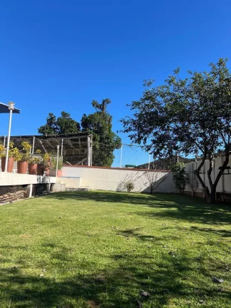 Imagem Casa 4 quartos Sambaqui
