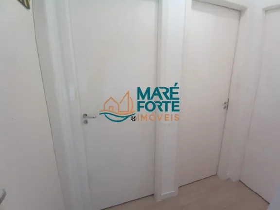 Imagem Lindo Sobrado em Condomínio Fechado em Taubaté SP