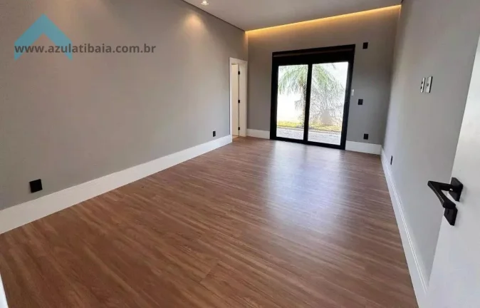 Imagem Descubra o charme de uma casa única em Atibaia-SP