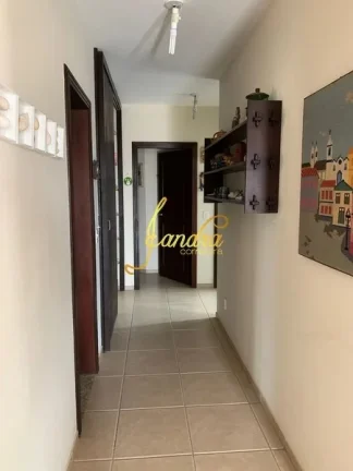 Imagem Sobrado com 7 dormitórios sendo 5 suítes e piscina, pertinho do mar