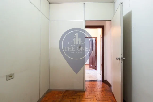 Imagem Casa à venda em São Paulo-SP, Vila Dom Pedro I, 4 quartos, 1 suíte, 2 salas, 1 banheiro, 126m² de área.