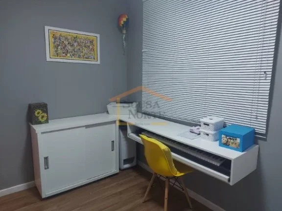 Imagem Apto originalmente com 3 dormitórios, sendo 1 suíte (atualmente está com 2 dorms e sala ampliada)...
