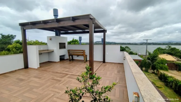 Imagem Casa com 2 Quartos à Venda, 110 m² em Imbituba - Imbituba
