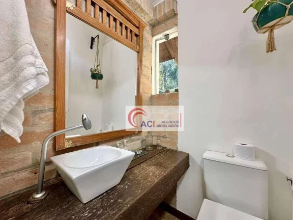 Imagem Casa com 3 Quartos à Venda, 355 m² em Chácara Dos Lagos - Carapicuíba