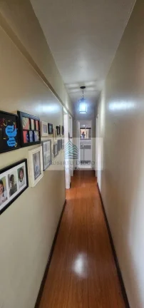 Imagem Apartamento para venda em Niterói-RJ, bairro Santa Rosa - 2 quartos, 1 sala, 2 banheiros, 1 vaga de garagem - 75,00 m² de área.