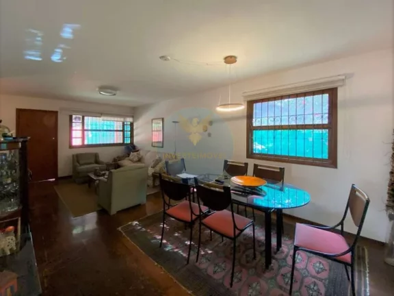 Imagem Casa em Condomínio a Venda no bairro Granja Viana - Carapicuíba, SP