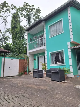 VENDO CASA COM 150 M² TAQUARA, JACAREPAGUÁ ÓTIMA LOCALIZAÇÃO.