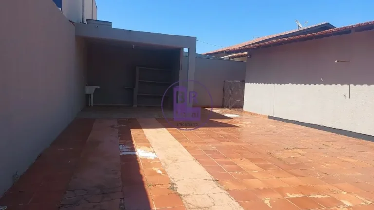 Imagem Imóvel Adaptável para Diversos Usos – Residencial e Comercial
