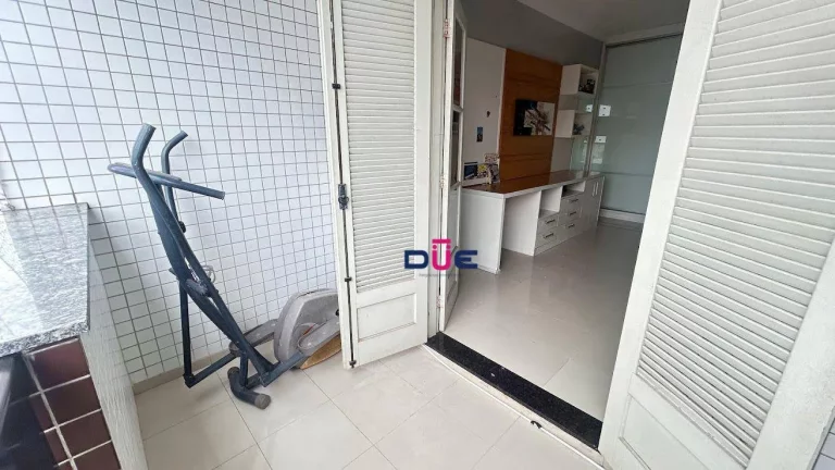 Imagem Apartamento com 3 dormitórios à venda, 146 m² por R$ 850.000 - Embaré - Santos/SP