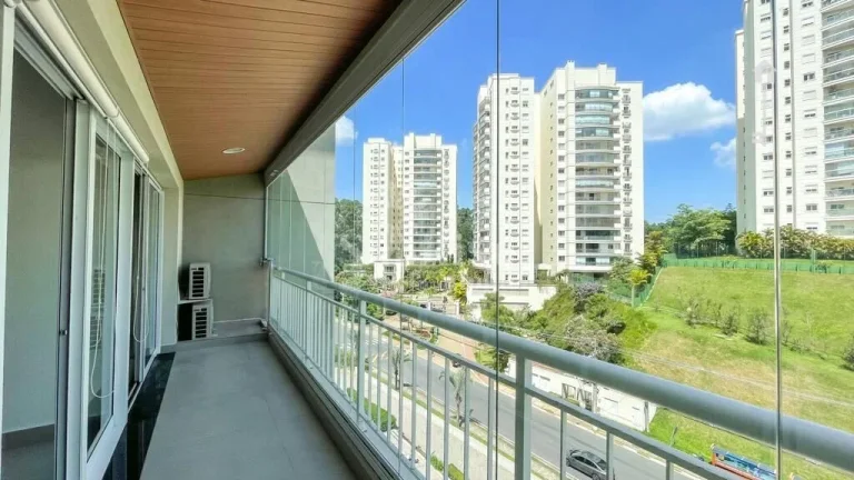 Imagem Apartamento semi-mobiliado para alugar Alphaville - Tamboré com 1 suíte e 1 vaga - 50m² | R$4.684,00 pacote - Santana de Parnaíba/SP