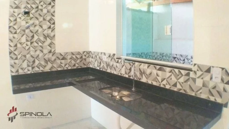 Imagem Sobrado com 2 dormitórios à venda, 80 m² por R$ 490.000,00 - Vila Caiçara - Praia Grande/SP