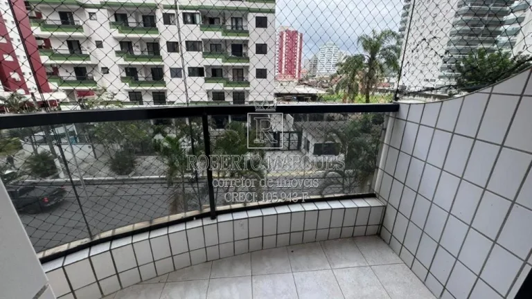 Imagem Oportunidade Incrível no CANTO DO FORTE, Praia Grande. Prédio com lazer completo pra você e toda família, piscina, academia, salão de festas, salão de jogos, 1 vaga de garagem, 2 elevadores, gás encanado, portaria 24 hrs.