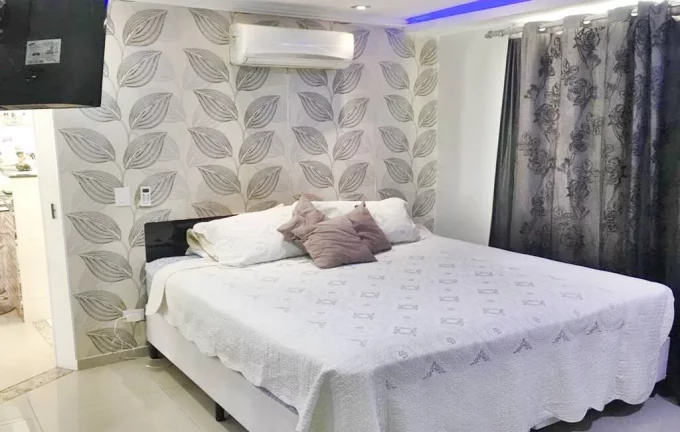 Imagem VARG.PEQUENA CASA 600m2 COND.FECHADO PISCINA JACUZZI CHURRASQ. 4QTS(3STS)
