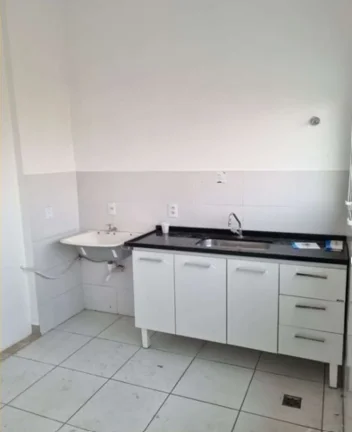 Imagem Excelente Ponto Comercial na Vila Trujillo - Sorocaba/SP: 2 Banheiros, 5 Vagas de Garagem, 150m² de Área! Venha Conferir!