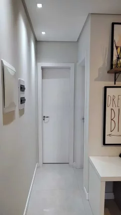 Imagem Apartamento com 2 dormitórios sendo 1 suíte e 2 vagas de garagem no bairro São Judas em Itajaí - SC