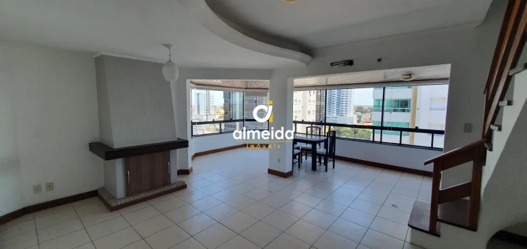 Imagem Cobertura 3 dormitórios à venda Centro Tramandaí/RS