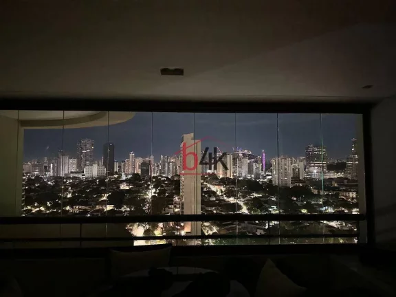 Imagem Apartamento mobiliado com 2 dormitórios para venda ou aluguel no Brooklin