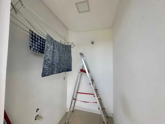 Imagem Apartamento com 2 dormitórios sendo 1 suíte 1 vaga, a 300 metros da praia de Gravatá, Navegantes/SC