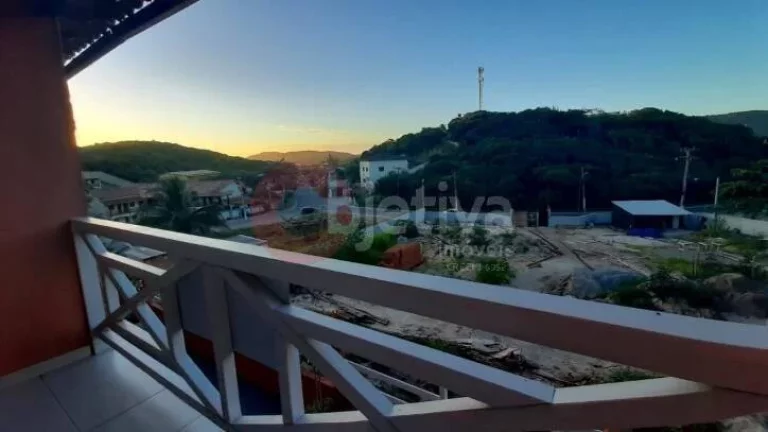 Imagem Casa com 2 dormitórios à venda, 90 m² - Peró - Cabo Frio/RJ