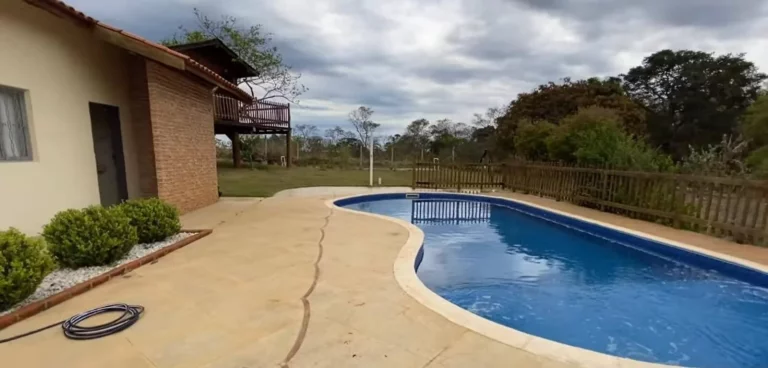 Imagem CHÁCARA COM PISCINA LOCALIZADA NA CANANEIA - PILAR DO SUL - SP