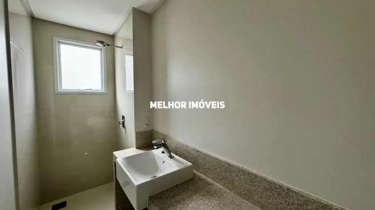 Imagem Apartamento Frente Mar à venda com 4 suítes no centro de Balneário Camboriú