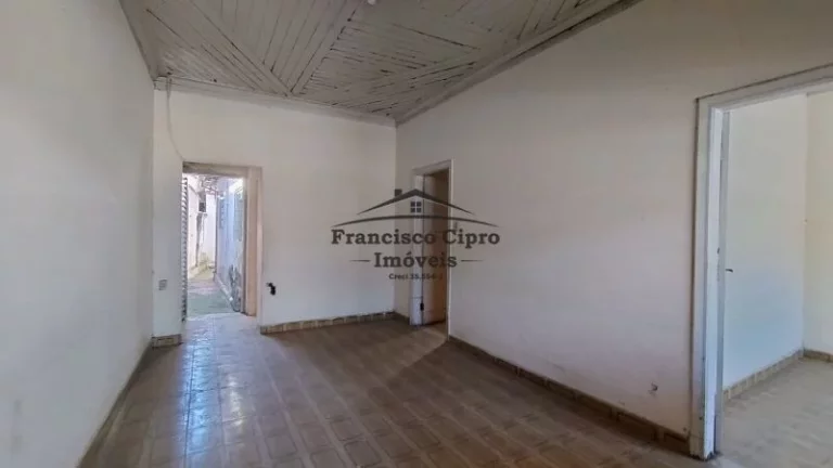 Imagem Casa à venda no bairro Campo do Galvão - Guaratinguetá/SP