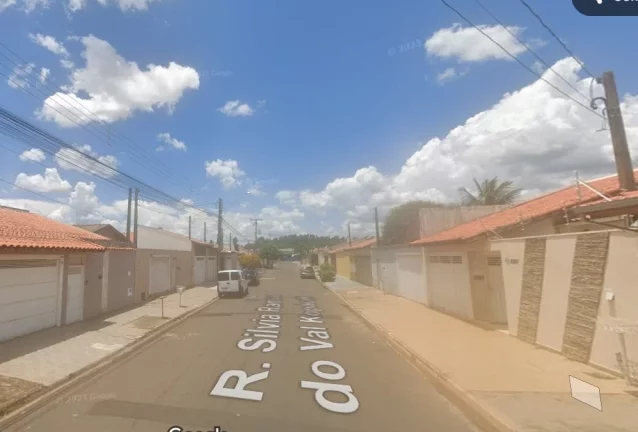 Imagem Casa tipo para venda em Villa Real com 2 quartos, sendo 1 suíte, 84m2