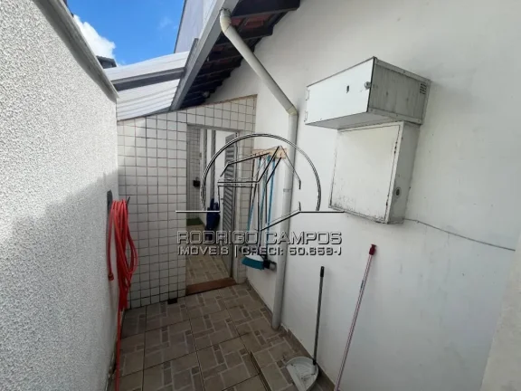 Imagem Espaçosa Casa Sobrado com Piscina à Venda no Aviação - Praia Grande