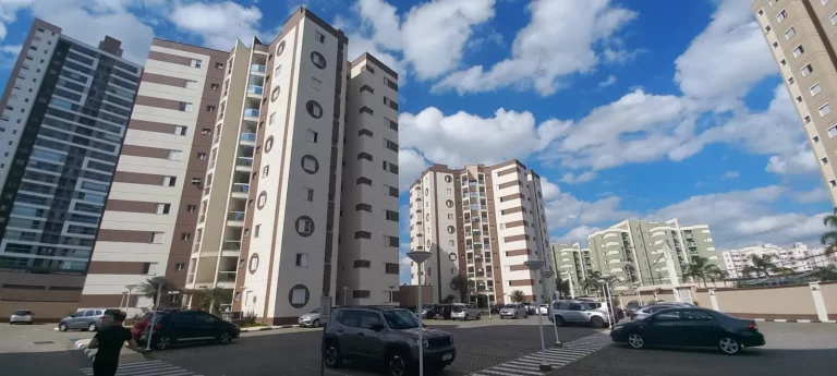 Imagem Eco Plaza II - Apartamento Térreo à Venda – Eco Plaza II – Loteamento Mogilar