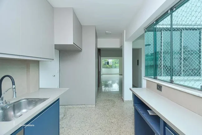 Imagem Apartamento com 125m² de área útil, ideal para quem busca espaço, conforto e uma localização e...