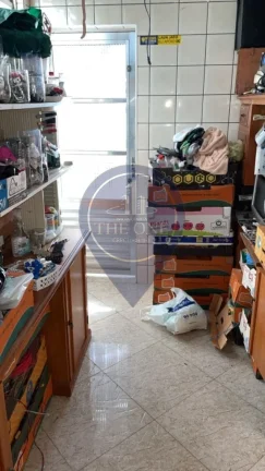 Imagem Imperdível casa à venda em São Paulo-SP no bairro Jardim Portal I E II com 2 quartos, 2 salas, 1 banheiro, 6 vagas de garagem e 222,00 m² de área.
