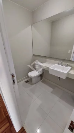 Imagem Apartamento de 4 Quartos para Venda na Barra da Tijuca com 288 m²