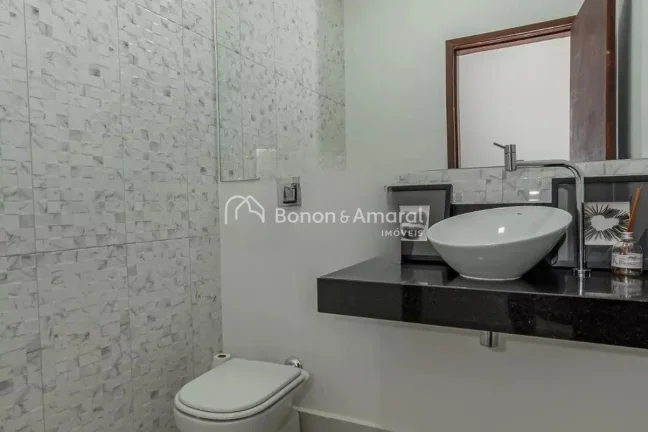 Imagem Com 219 m², esta casa oferece a combinação perfeita de conforto, sofisticação e qualidade de vi...