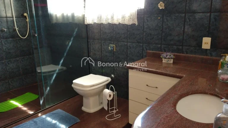 Imagem Casa a venda Condomínio São Joaquim

Casa a venda no condomínio São Joaquim em Valinhos.
Com 3 s...
