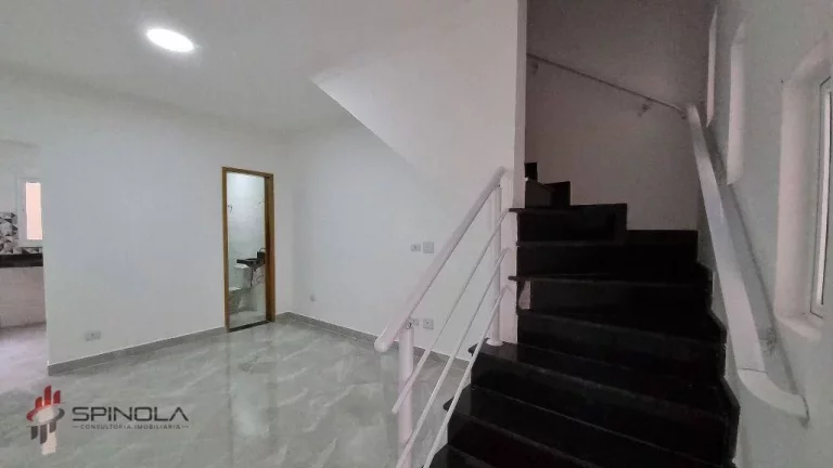 Imagem Sobrado com 2 dormitórios à venda, 63 m² por R$ 300.000,00 - Real - Praia Grande/SP