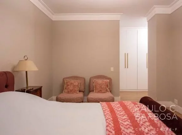 Imagem Santa Cecília Venda - 4 dormitórios (2 suítes) - 2 vagas - 270 m²