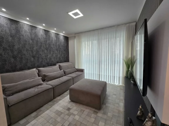 Imagem Apartamento com 3 dormitórios sendo 3 suítes e 2 vagas de garagem em Itapema/SC