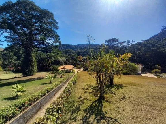 Imagem Casa para Venda em Teresópolis / RJ no bairro Granja Mafra