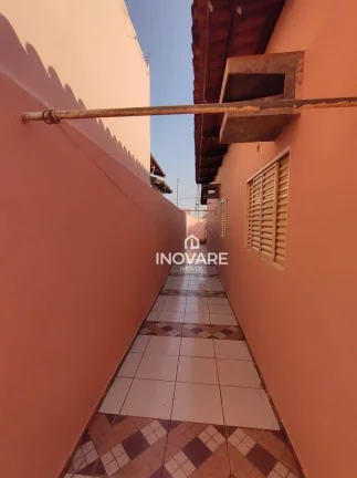 Imagem Casa com 3 dormitórios à venda, 230 m² por R$ 550.000,00 - Residencial Jardim Primavera - Itumbiara/GO