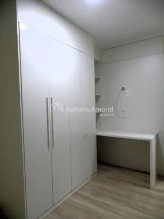 Imagem Excelente apartamento, reformado, rico em armários planejados, ótima localização!
Térreo, 3 qua...