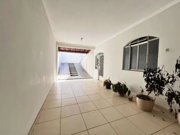 Imagem Casa à venda em Barbacena, Santa Efigênia, com 3 quartos, 401m2
