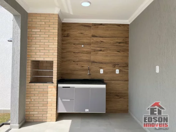 Imagem Linda Casa, 2 Quartos, sendo 1 Suíte, Área Gourmet