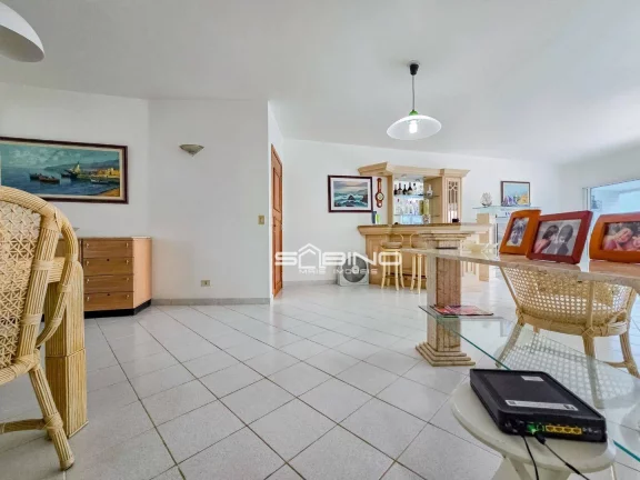 Imagem Apartamento Frontal para Locação temporada na Riviera, com 3 dormitórios 2 suítes, atende até 8 pessoas