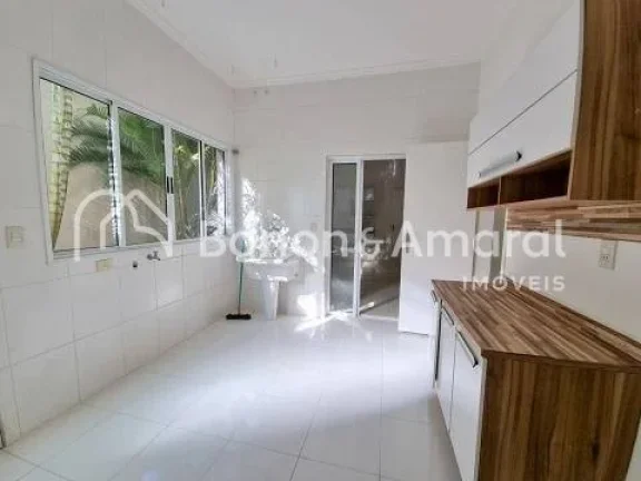 Imagem Linda casa para locação no Alphaville com 4 suítes com closet, 2 com sacada, sala de estar, sala ...