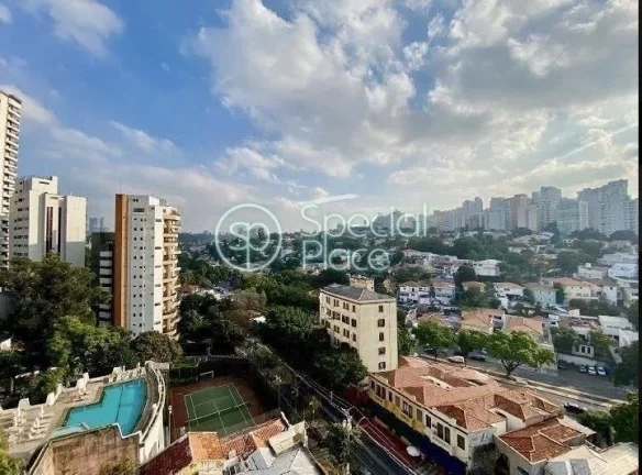 Imagem Excelente apartamento em Higienópolis com 350m² de área privativa, 4 suítes e 4 vagas na garagem...
