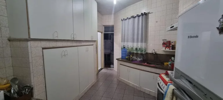 Casa para Venda em Rio de Janeiro, RAMOS, 4 dormitórios, 1 suíte, 3 banheiros, 1 vaga